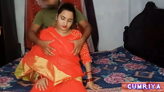 Bangladesh (Hd-Video): Mosters Store Naturlige Bryster Får En Cumshot