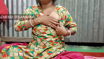 দেশী গৃহবধ...