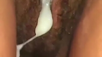 Έντονο Παιχνίδι Με Το Μουνί Με Facesitting Και Creampie