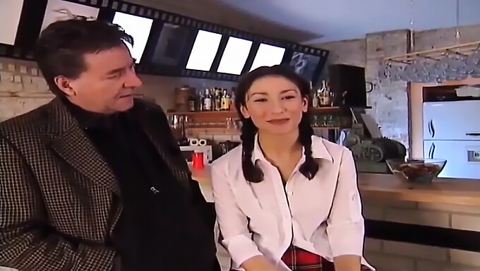 Zadovoljite Svojo Željo Po Tesni Pički S Sibel Kekilli In Conny Dachs